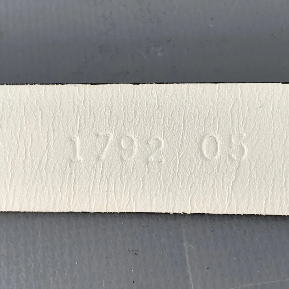 WCM NEW YORK Size M White Leather Belt